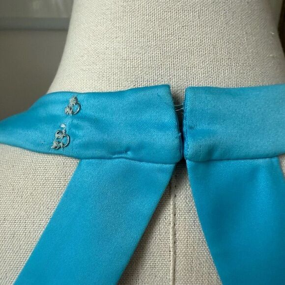 Vintage Y2K Masquerade Turquoise Blue Cinderella Gown Formal Dress 7 8 - Picture 4 of 12